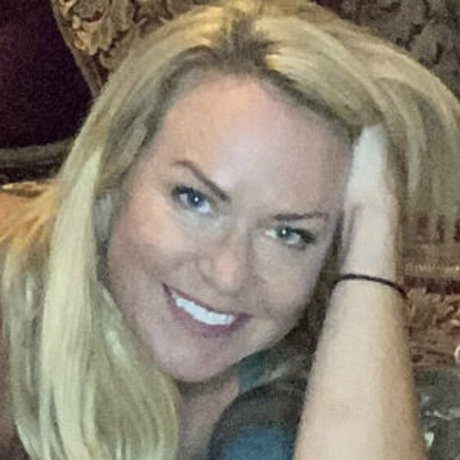 curvy lesbian onlyfans exclusive pics