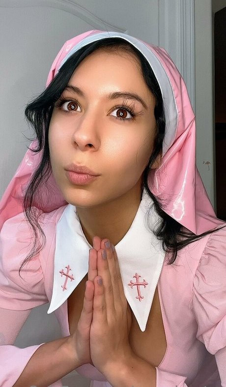 anyadaystar nude actress galleries