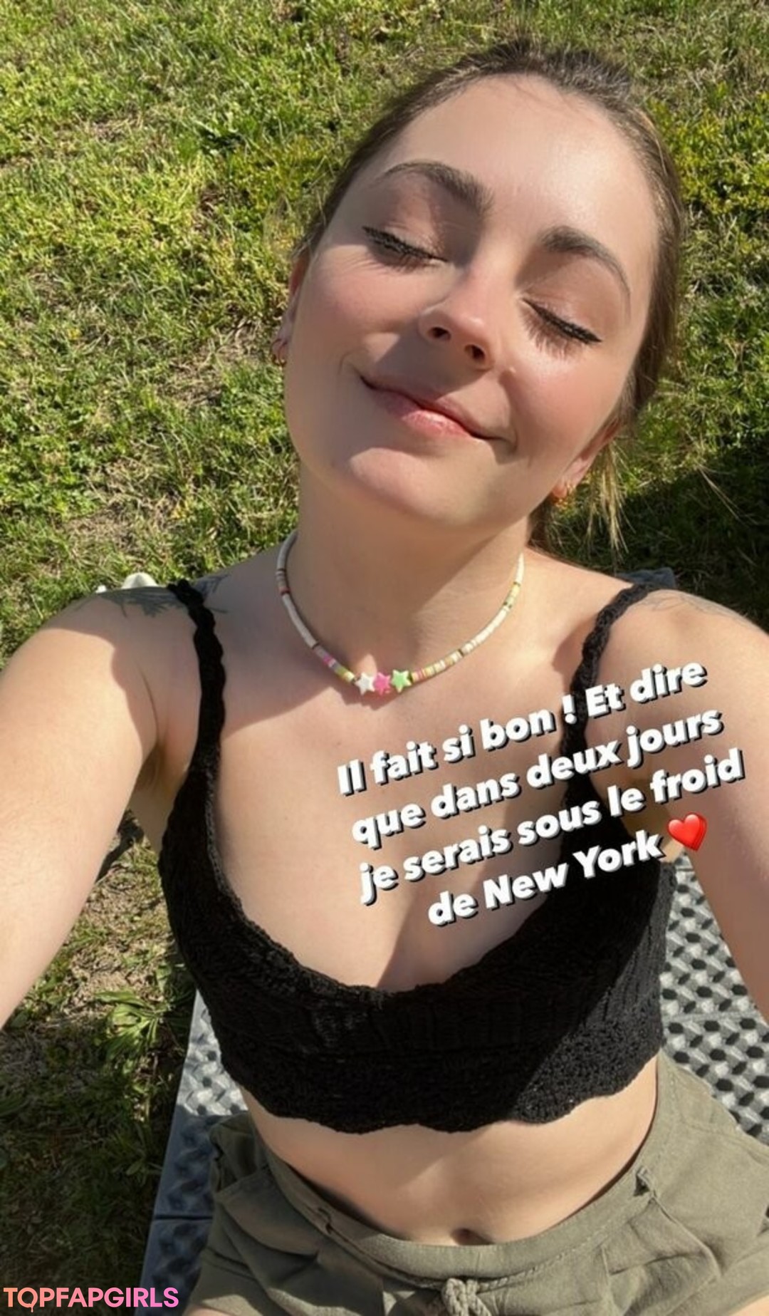 Roxane ASMR star sexy pic