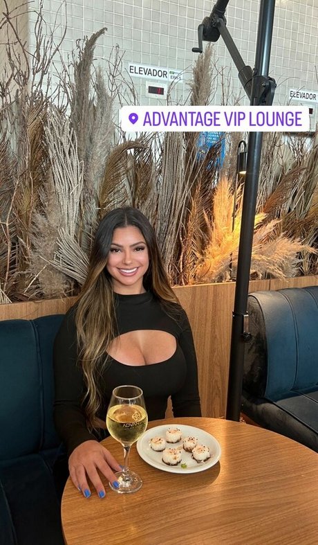 Iany Tassia perfect pornstar pictures