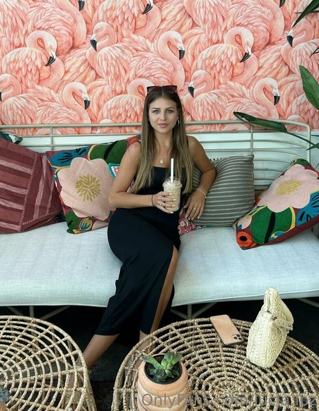 lucia lpz pornstar free photos