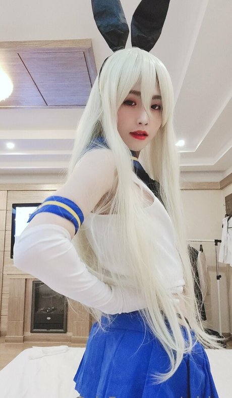 cd lua pornographic actress photo