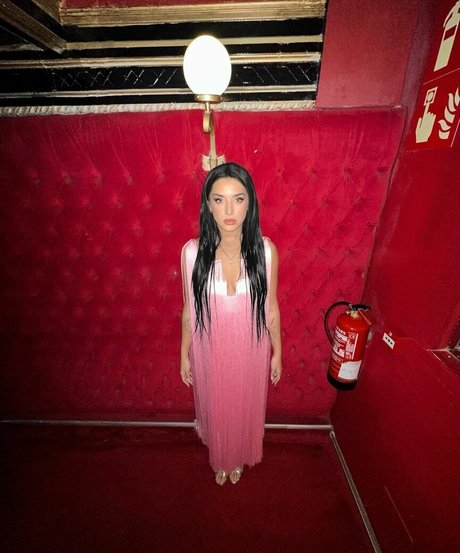 Lola Indigo star high quality photo