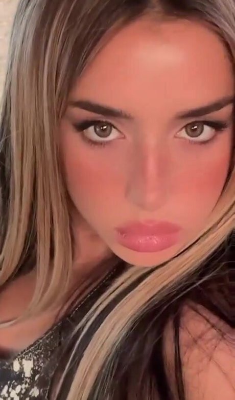 Lola Indigo best model pic