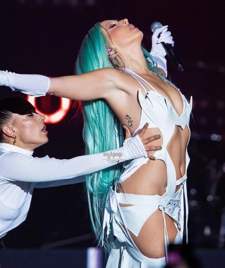 british milf onlyfans sex picture