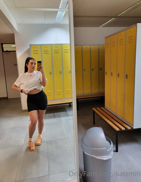 katzmin naked model archive