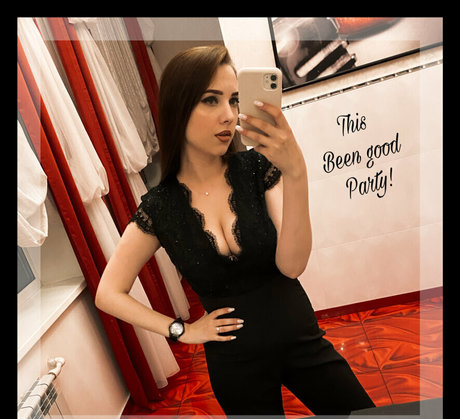 devils bride model naked archive