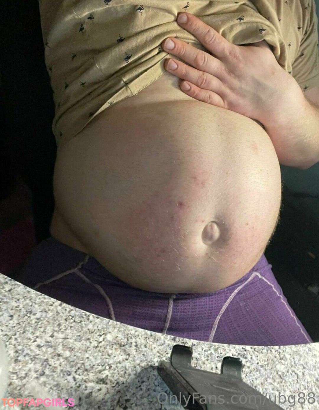chubby small tits onlyfans adult pics