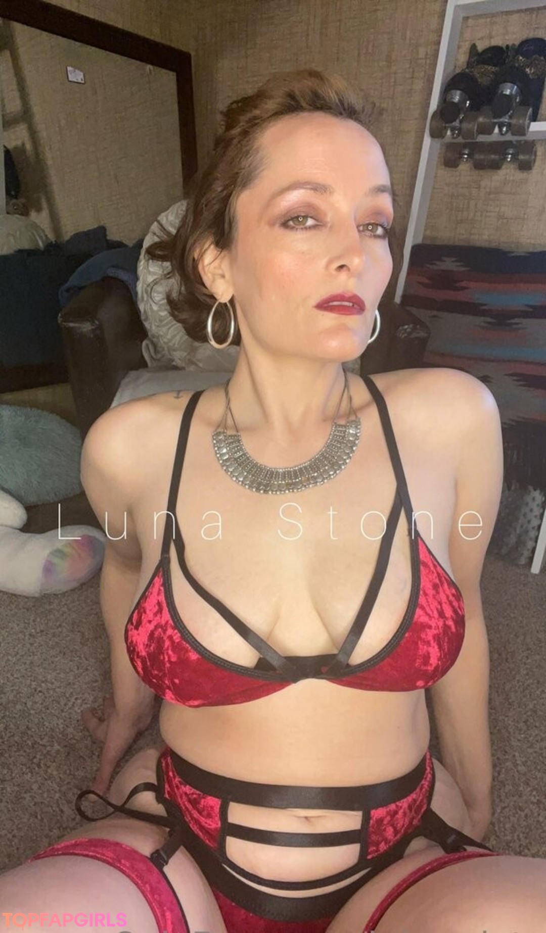 juizy riotz hd pornstar galleries