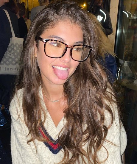 Darianka sexy actress photos