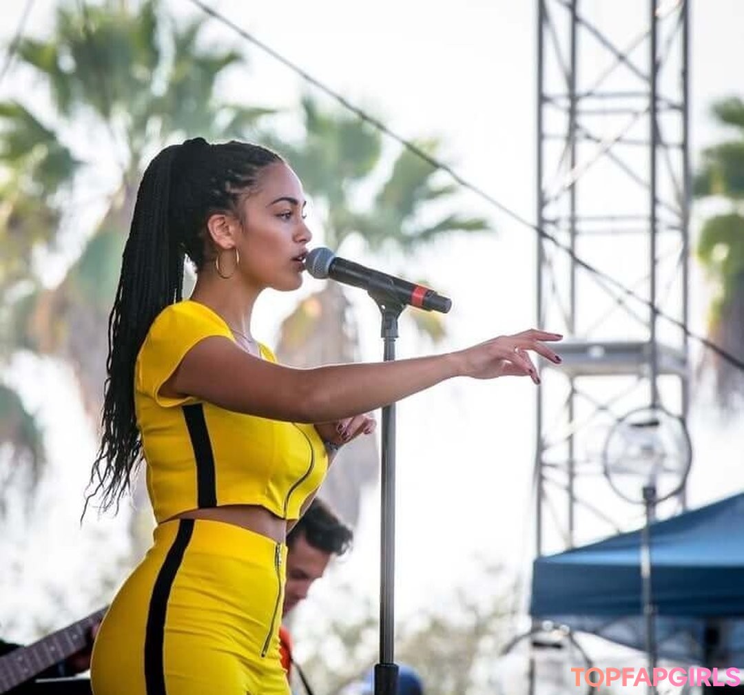 Jorja Smith exclusive actress picture