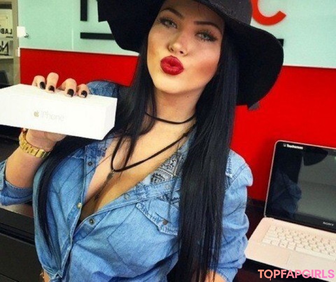 small pussy onlyfans pretty photos