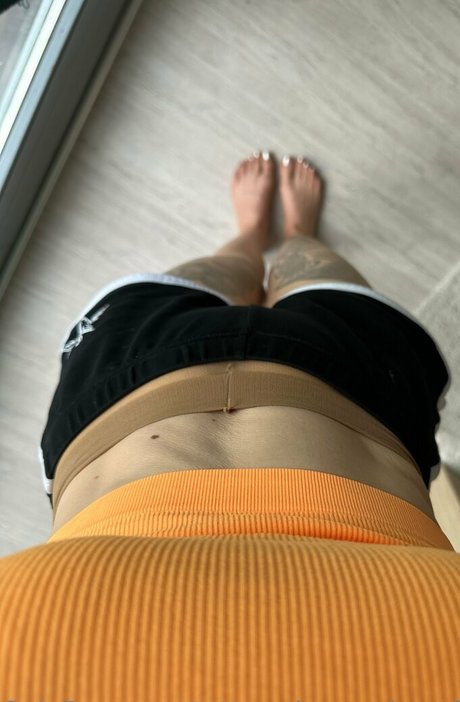 tattoos legs nylons free free pornstar images