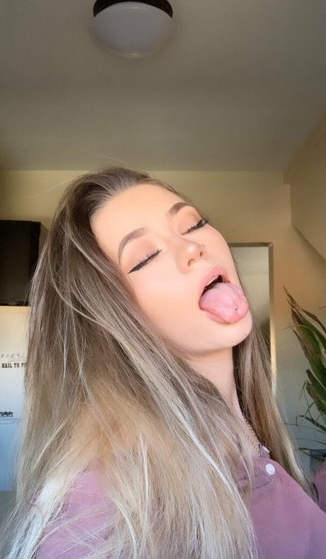 Madison Ray star pornographic pics