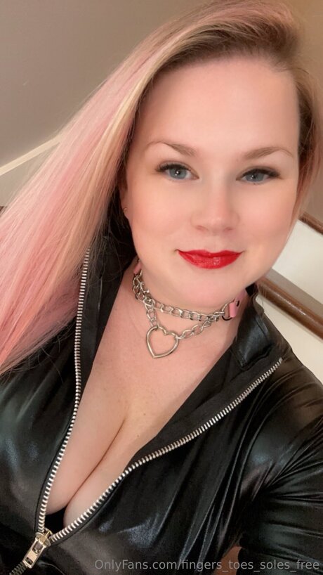 fingers toes soles free porn star photo