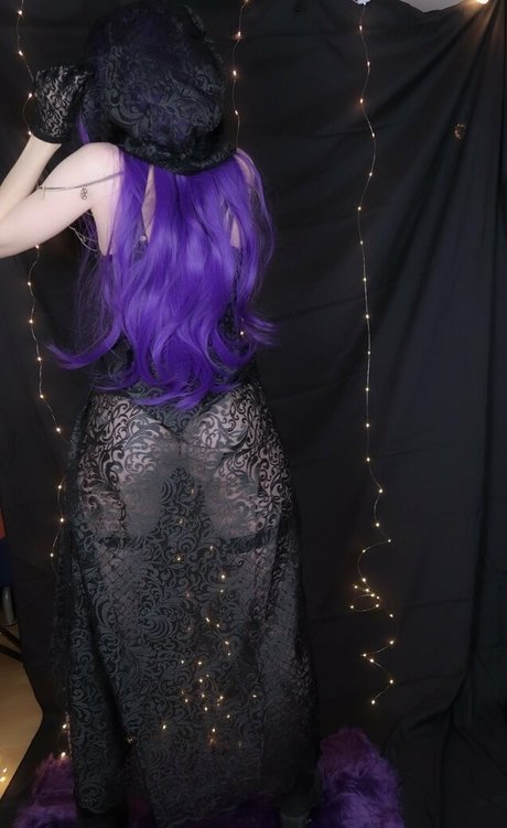 louvrissa model beautiful img