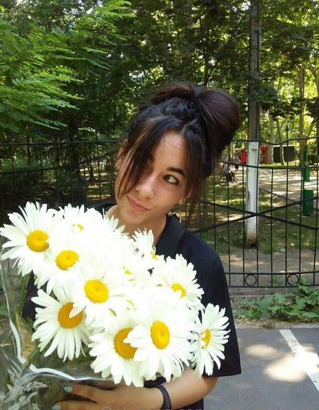 baby untouchable high quality star photos