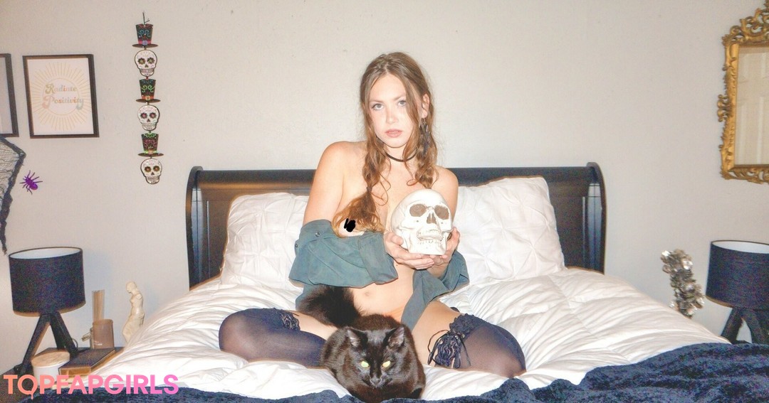 bbabyvalentine adult model photo