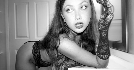 bbabyvalentine model beautiful images