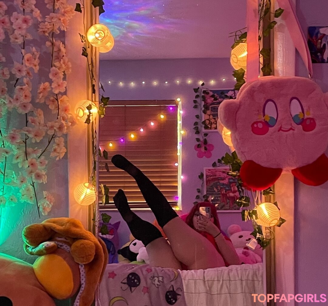 Oxxmilk hot pornstar img