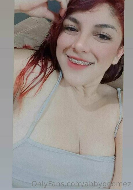 abbygoomez top actress photos