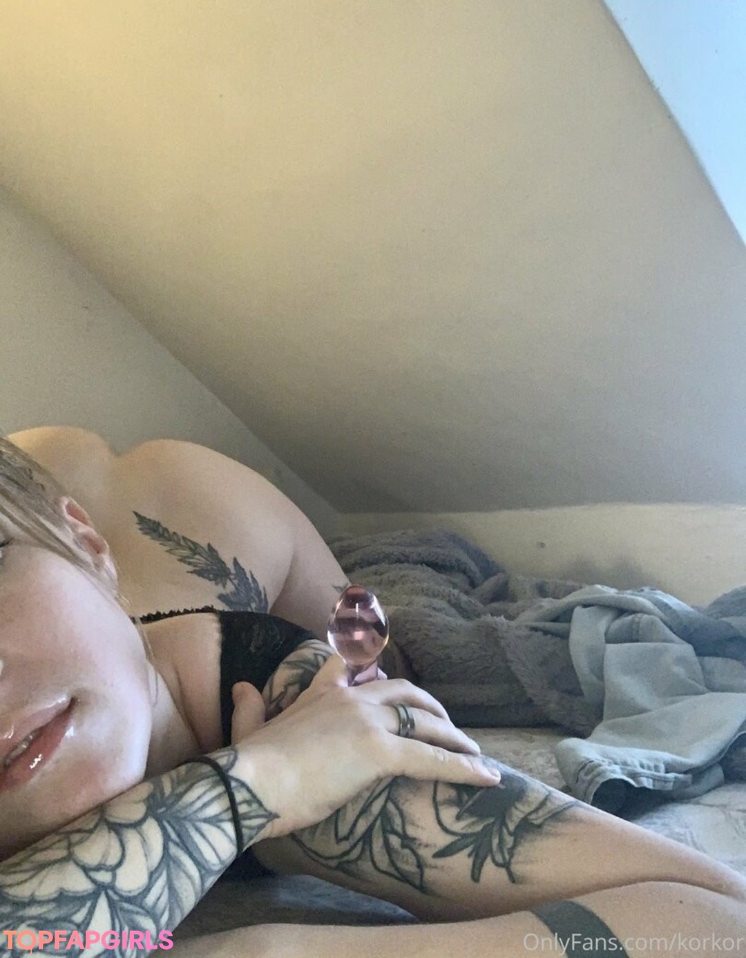 korkor nude star gallery