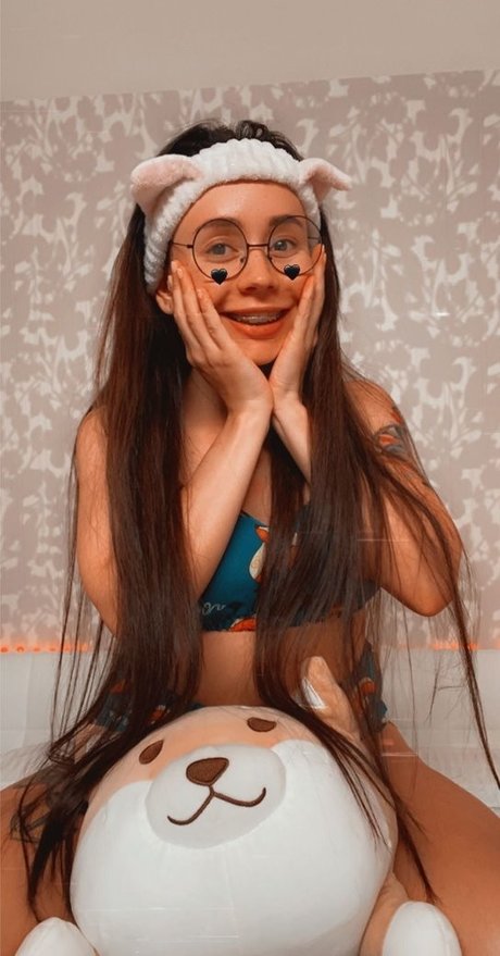 Hheadshhot porn model pic