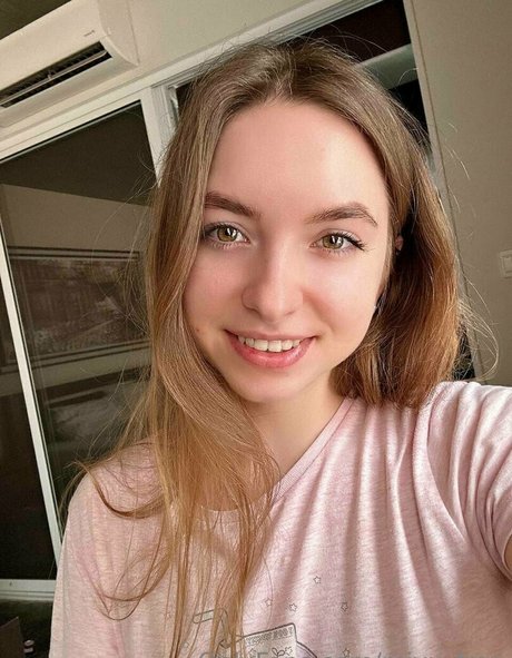 miyu free nude star pictures