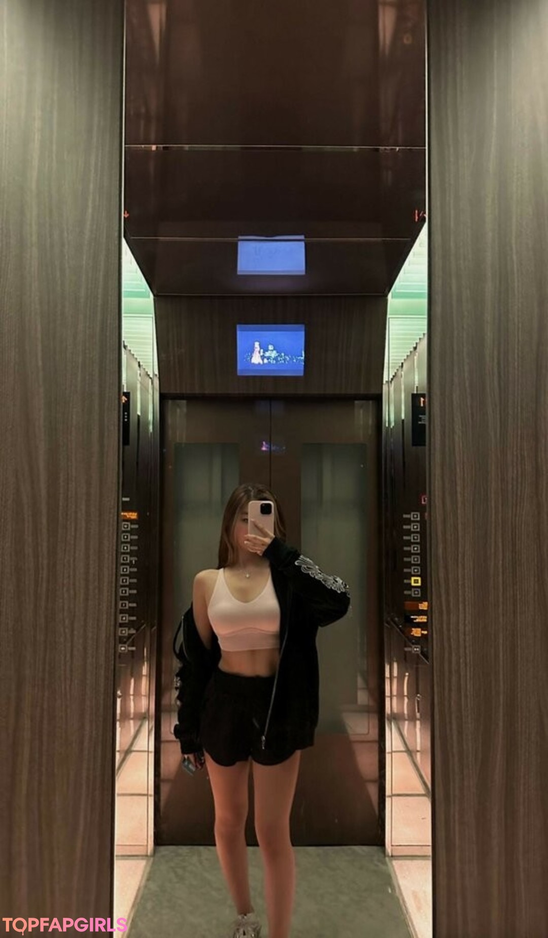 Annxhy naked actress images