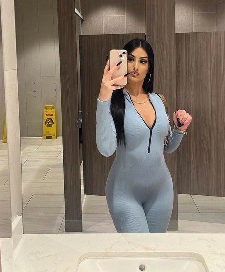 amateur shemale onlyfans free naked pictures