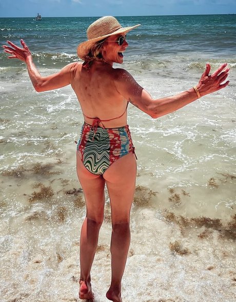 Katee Sackhoff perfect model photos