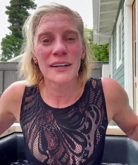 Katee Sackhoff pretty star images