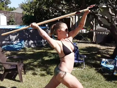 Katee Sackhoff art model archive