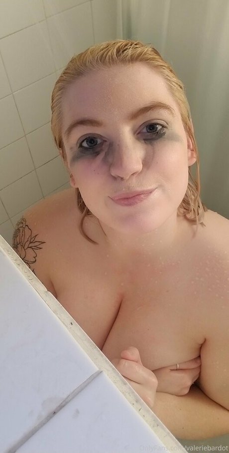 clothed onlyfans beautiful galleries