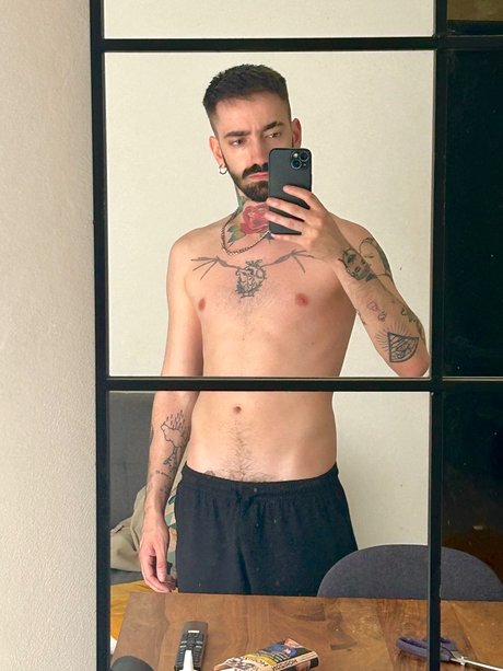 CharlieChenkcog model sexy pics