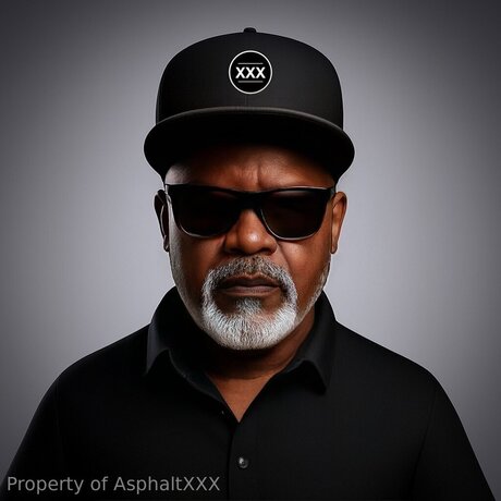 AsphaltXXX_ model naked img