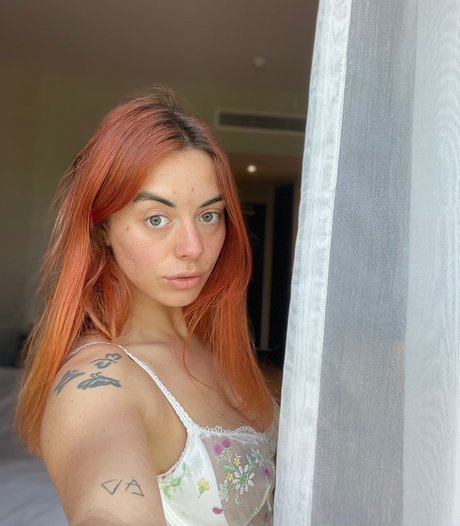 _BigNaturalTittys FatAss DopeB tch_ model exclusive picture