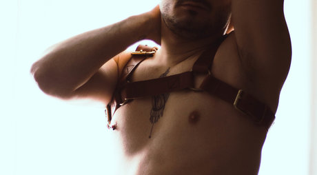 Chico Invisible nice model images