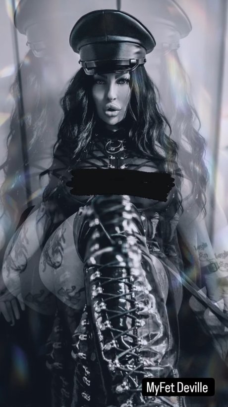 Tyra Deville star high quality archive