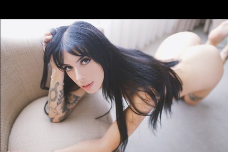Baby Ghoul pornstar erotic photo