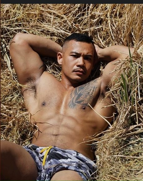 beautiful japanese onlyfans pretty pics