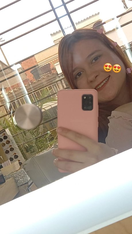 Adrianna Colmenares nude actress images