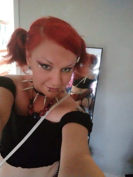 Udda nudes model photo