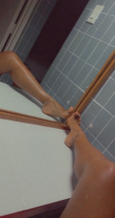 Asabi s Feet star erotic img