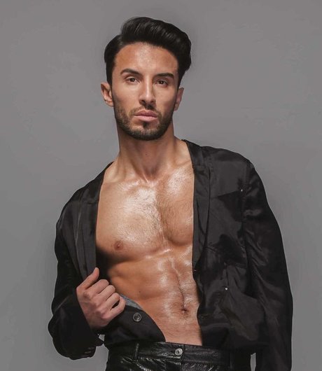 Alek Sandar porn star pictures