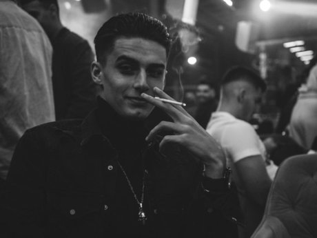 Orlando Colt naked model image