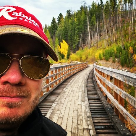 Orange Wingman sexy actress photos