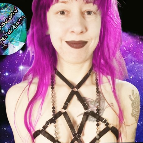 Onyxika Echoes pretty pornstar images