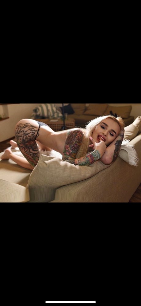 Ann Divine_ pornstar nudes images