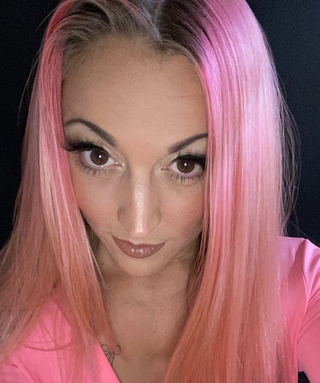 Alana Dro model sex pictures